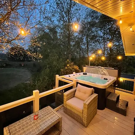 Torrey Pines - 2 Bedroom Hot Tub Lodge With Free Golf, No Buggy Swarland Exterior photo