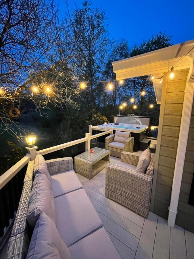 Torrey Pines - 2 Bedroom Hot Tub With Free Golf, No Buggy Swarland